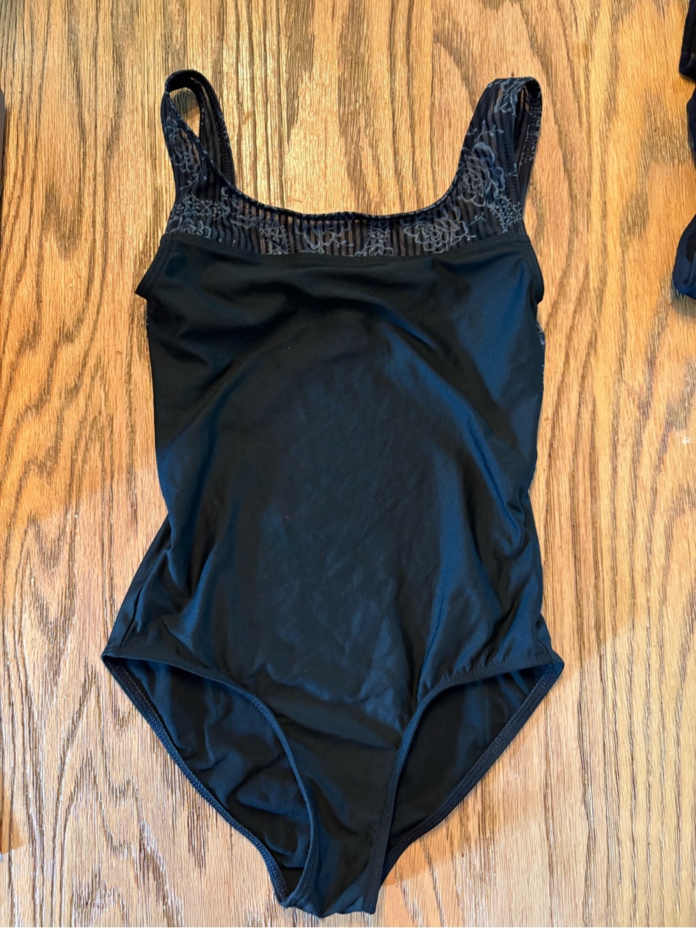 Black Wear Moi leotard, girls 12-14